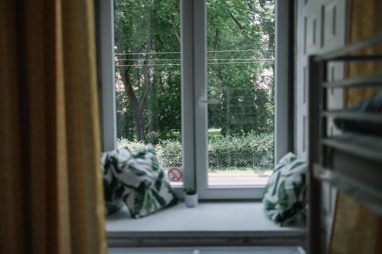 Girls Hostel Краков Экстерьер фото
